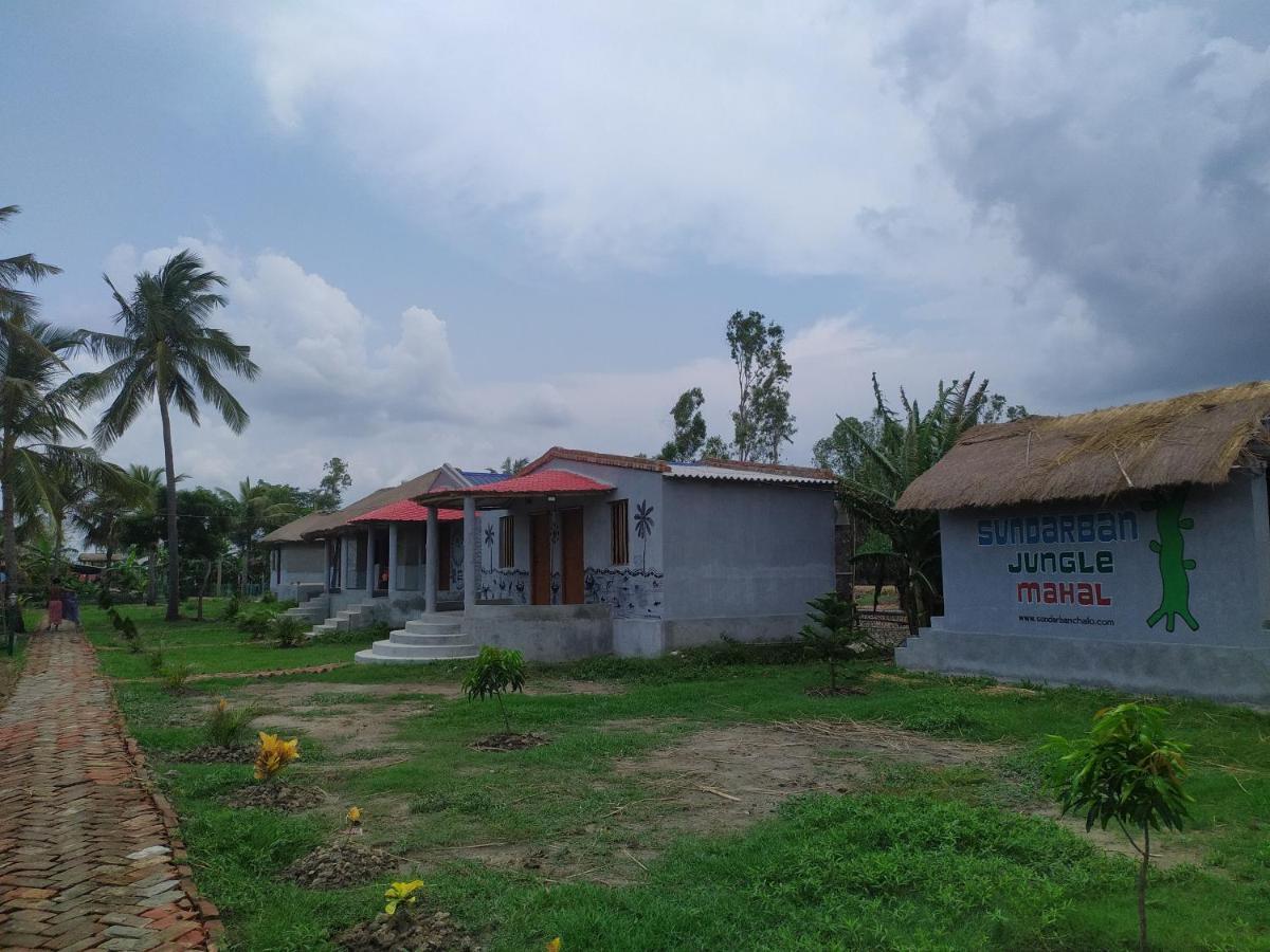 Sundarban Jungle Mahal Resort Gosaba Exterior photo