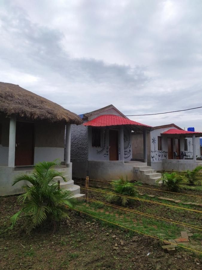 Sundarban Jungle Mahal Resort Gosaba Exterior photo