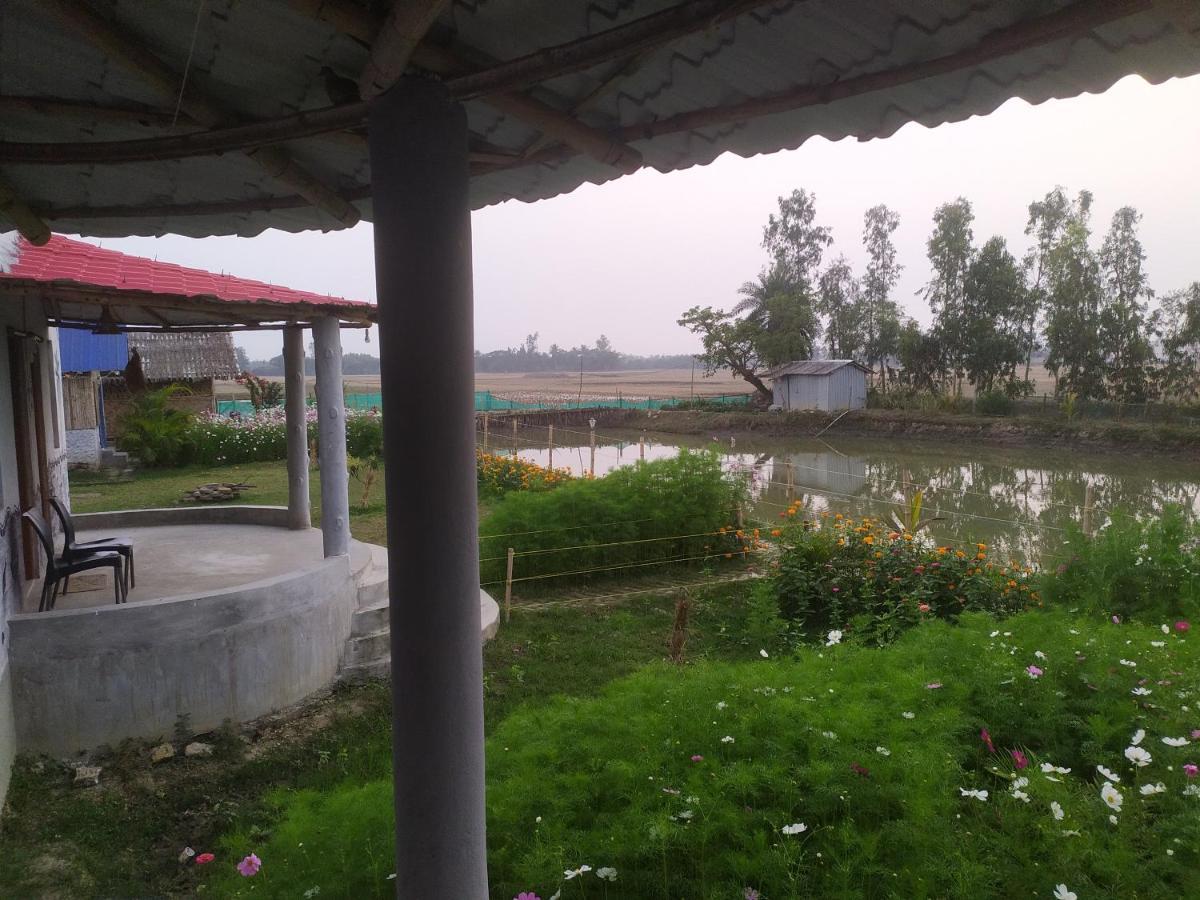 Sundarban Jungle Mahal Resort Gosaba Exterior photo