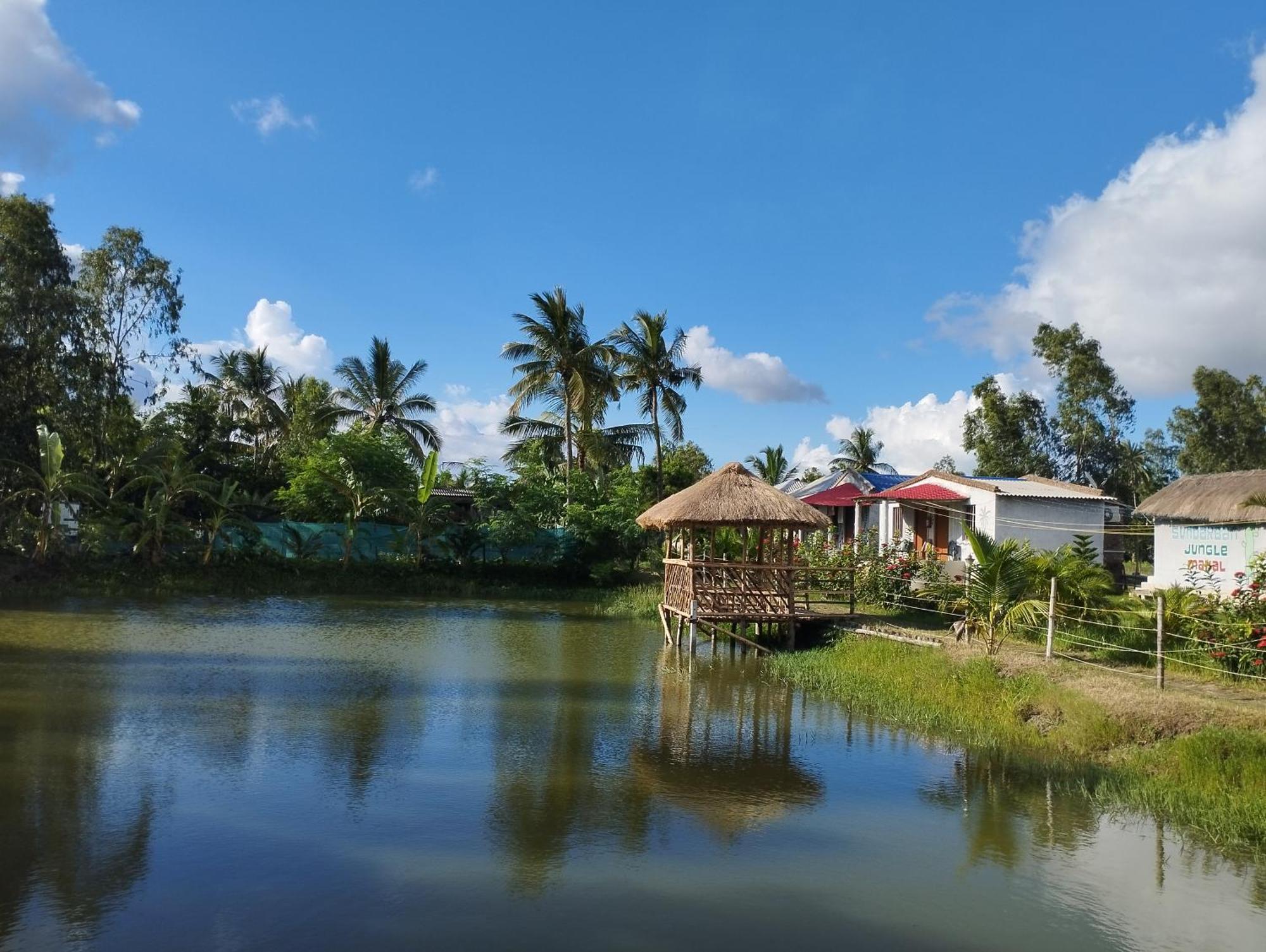 Sundarban Jungle Mahal Resort Gosaba Exterior photo
